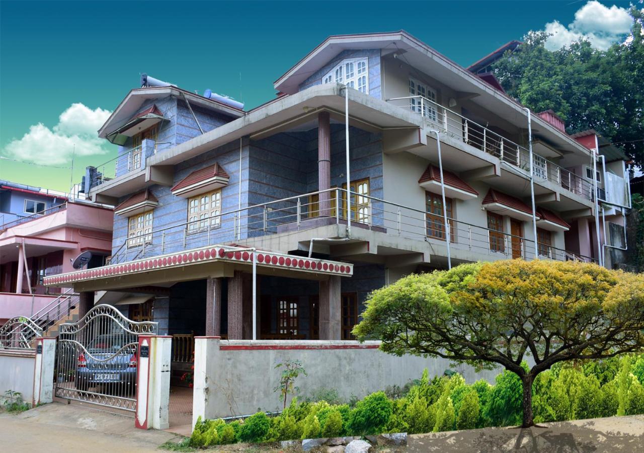 Kaveri Homestay Madikeri Luaran gambar