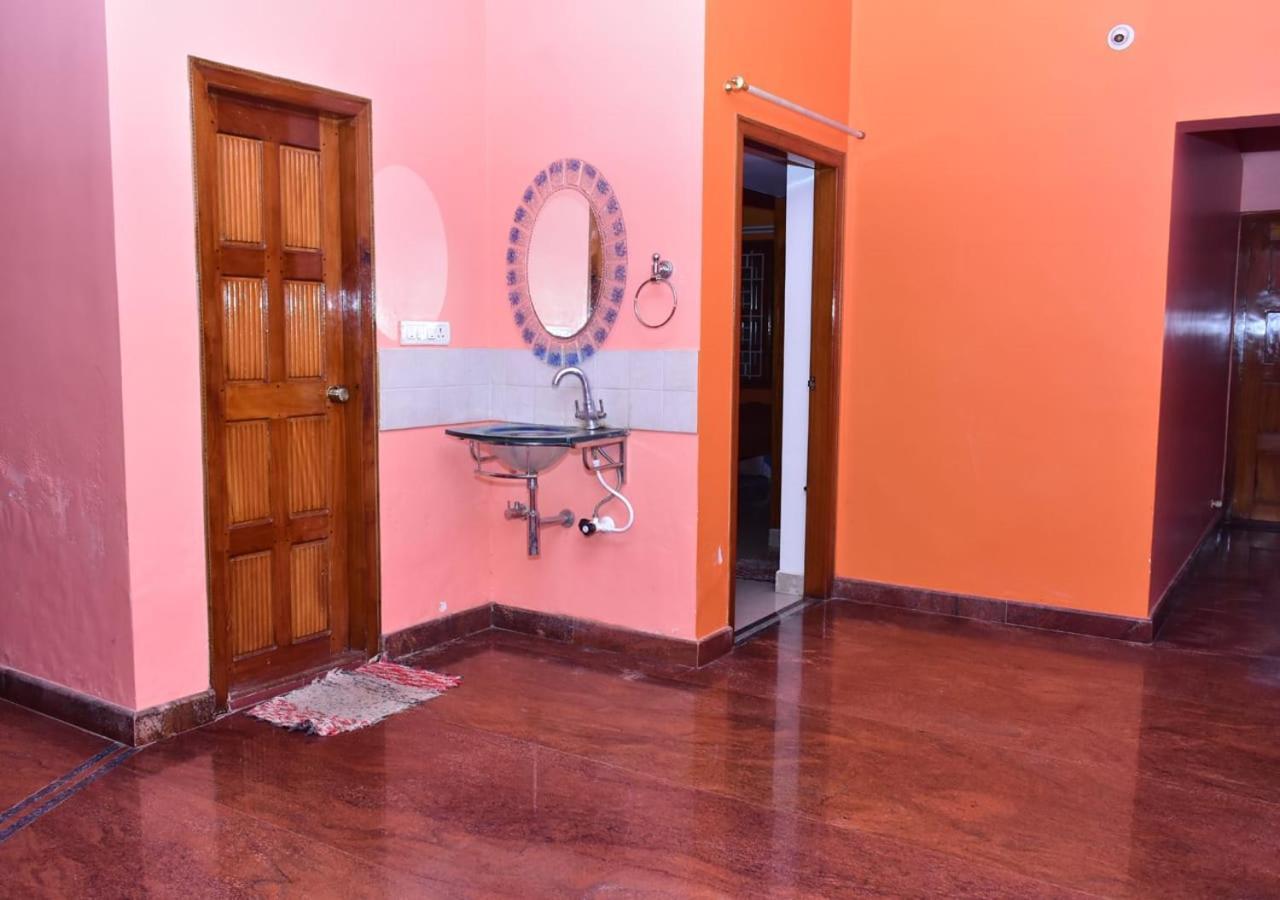 Kaveri Homestay Madikeri Luaran gambar